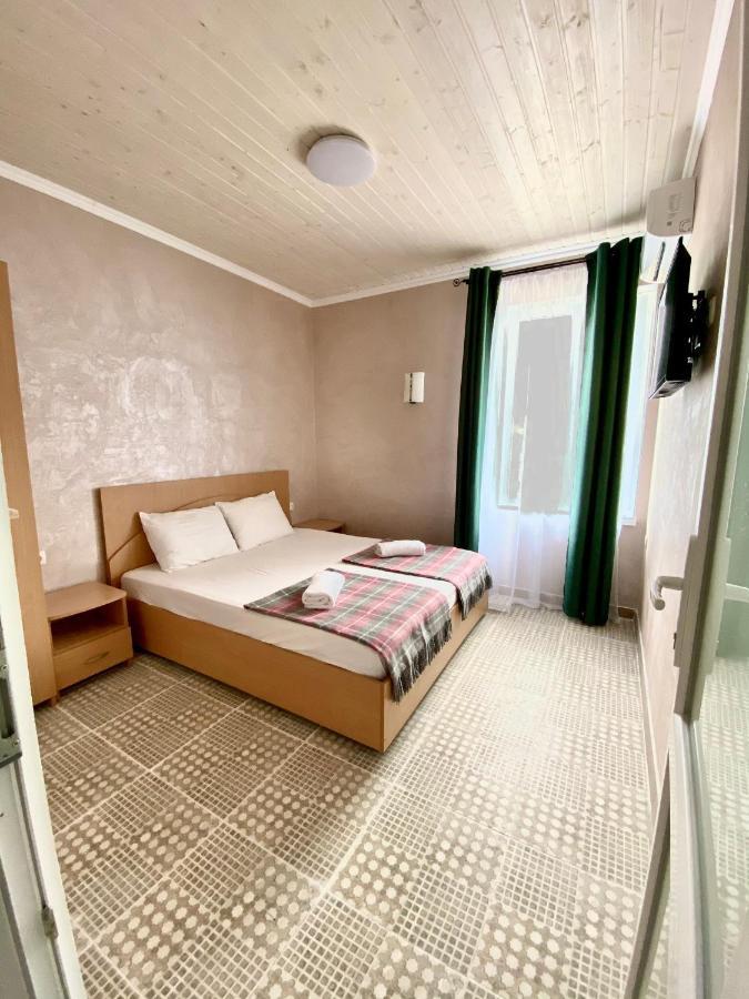 Ля Вады Hotel Zatoka Exterior photo